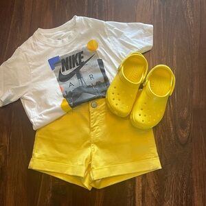 Celebrity Pink * Jeans Cuffed Denim Shorts Low Rise Stretch (shorts only)